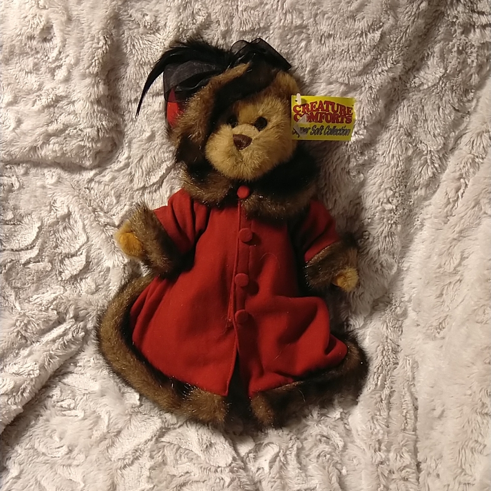 Vintage Winter Lady Bear "Paulette"